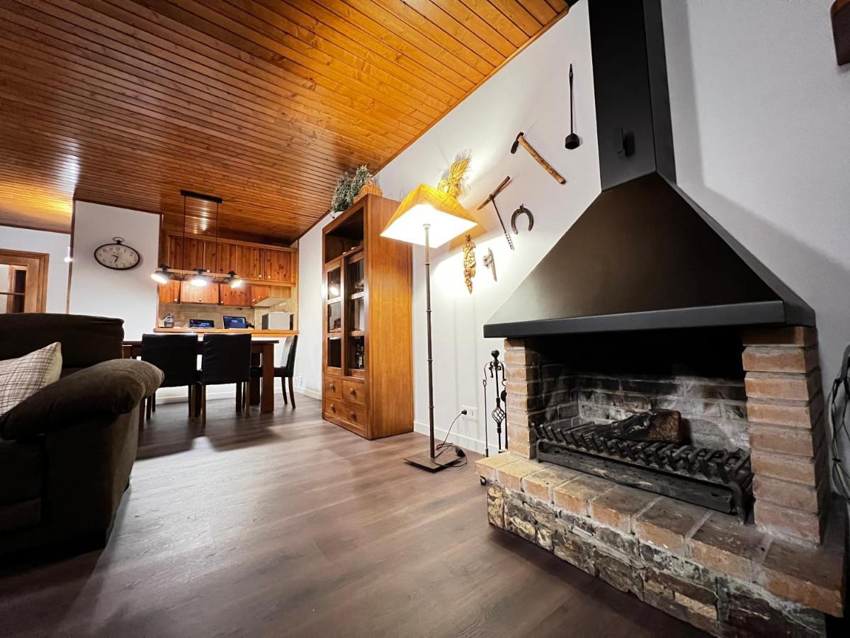 Chalet A Nahuja ภายนอก รูปภาพ