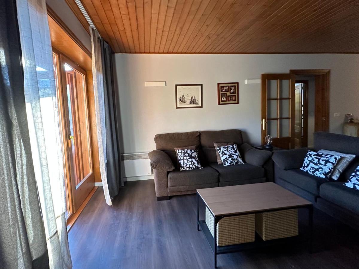 Chalet A Nahuja ภายนอก รูปภาพ