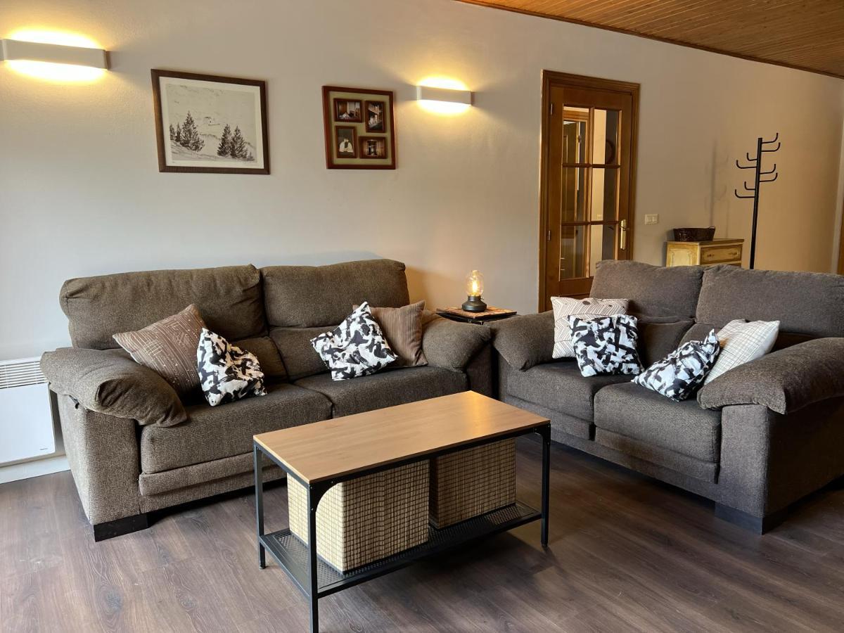 Chalet A Nahuja ภายนอก รูปภาพ